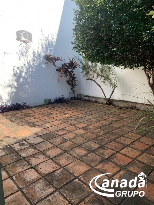 Clique aqui para ver mais detalhes desse imóvel