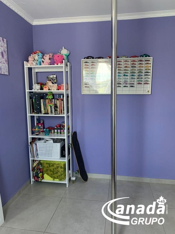 Clique aqui para ver mais detalhes desse imóvel