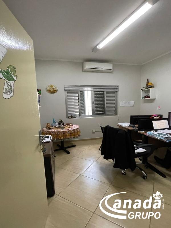 Clique aqui para ver mais detalhes desse imóvel